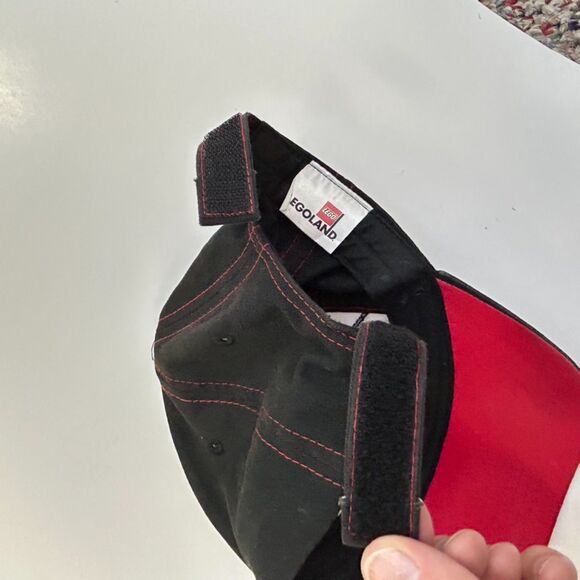 Legoland Official Pirate Patch White Black Red Baseball Adjustable Hat Youth - Picture 5 of 7